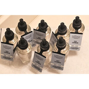 8 Bath & Body Works Cozy Cashmere Wallflower Refill Bulbs Sealed
